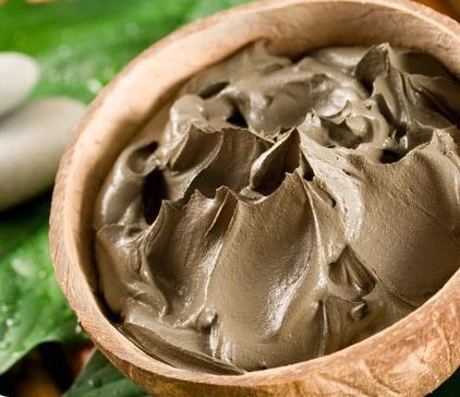 Natural cosmetic clays